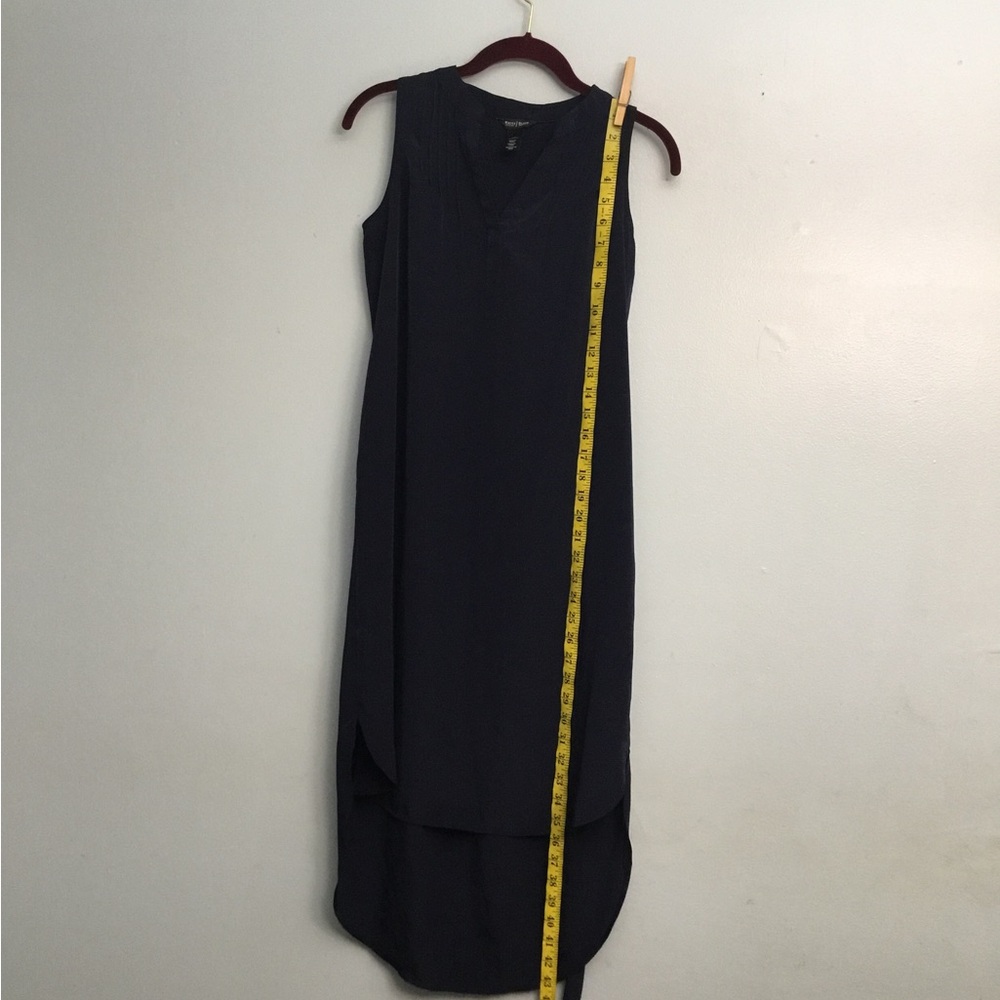 White House Black Market Sleeveless V-neck Sheath Dress - Picture 8 of 14